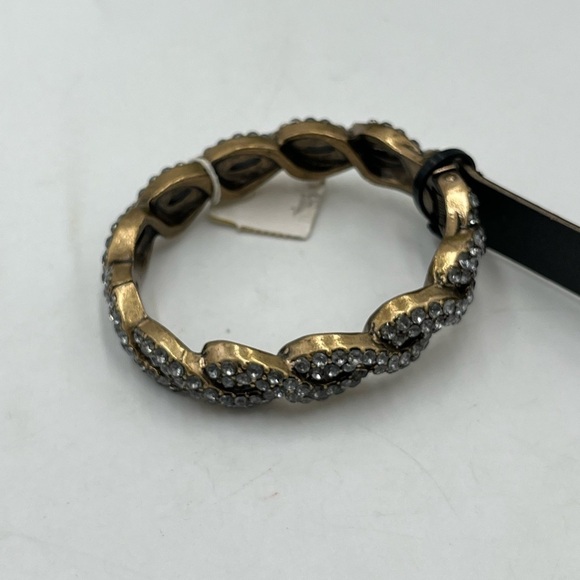 J. Crew Pave Twist Silver Tone Gray Crystal Hinged Bangle Bracelet NWT - Picture 8 of 11
